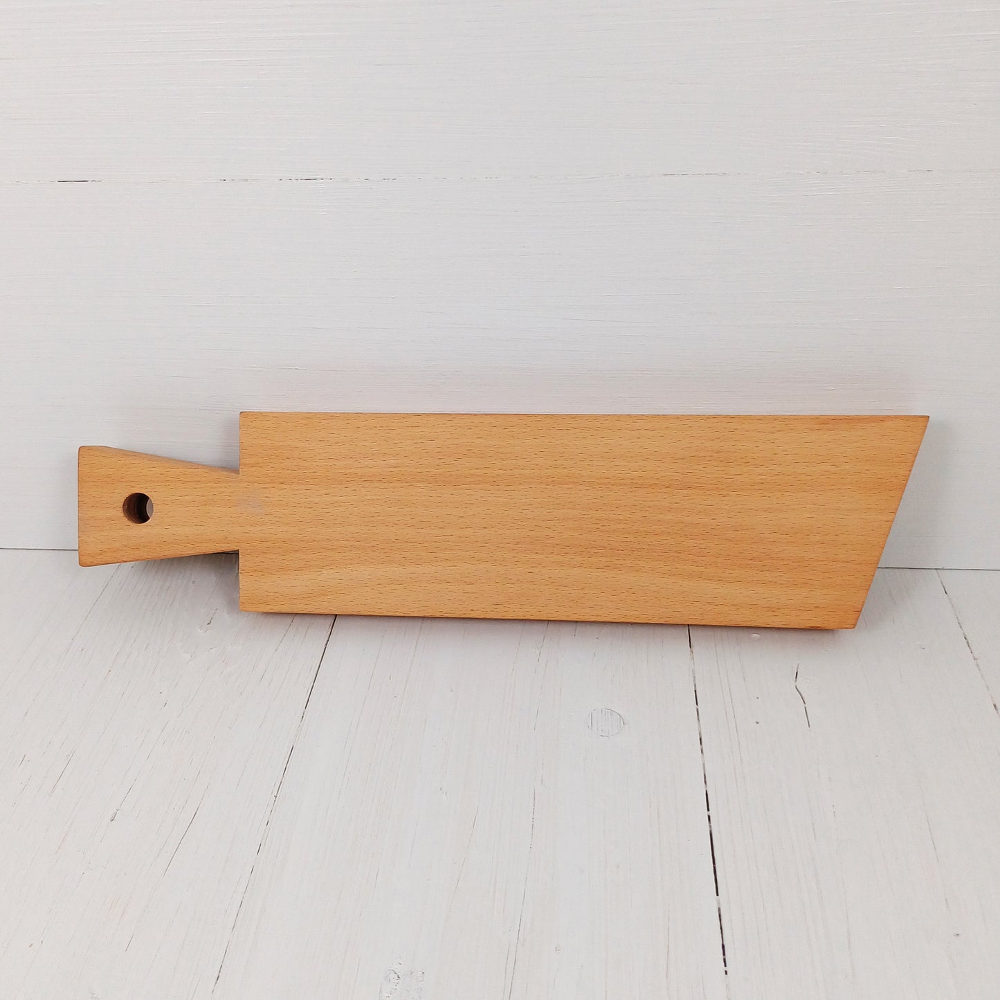 Tagliere Lungo per Aperitivi con Manico a coda di Rondine 40x10cm in Faggio