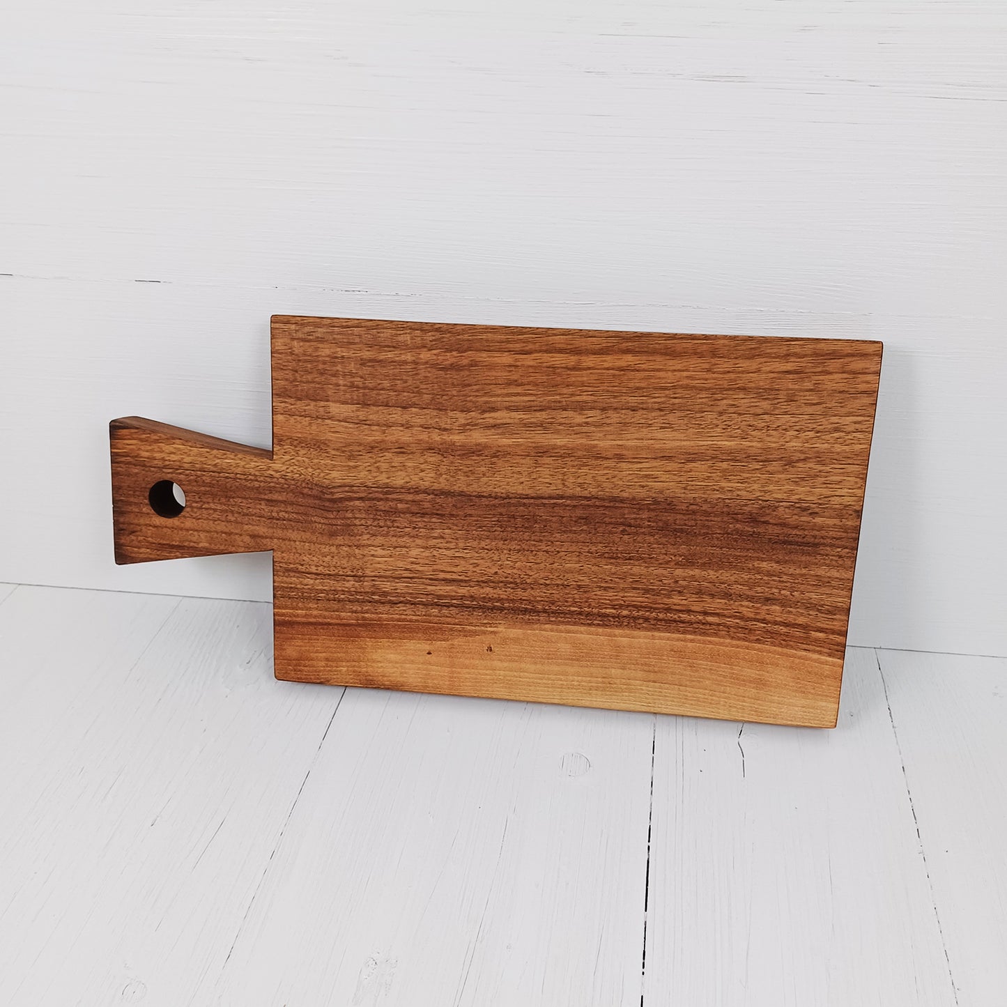 Tagliere Rettangolare con Manico a coda di Rondine 40x20cm in Noce