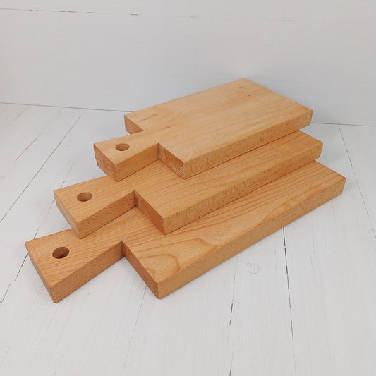 Tagliere Rettangolare con Manico a coda di Rondine 45x22,5cm in Faggio