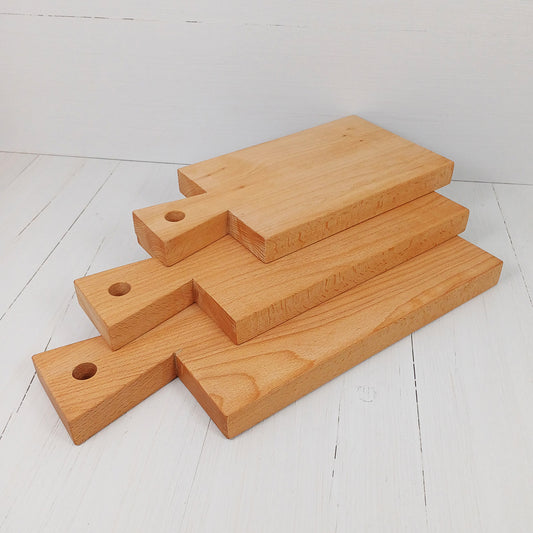 Tagliere Rettangolare con Manico a coda di Rondine 40x20cm in Faggio