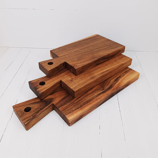 Tagliere Rettangolare con Manico a coda di Rondine 35x17,5cm in Noce