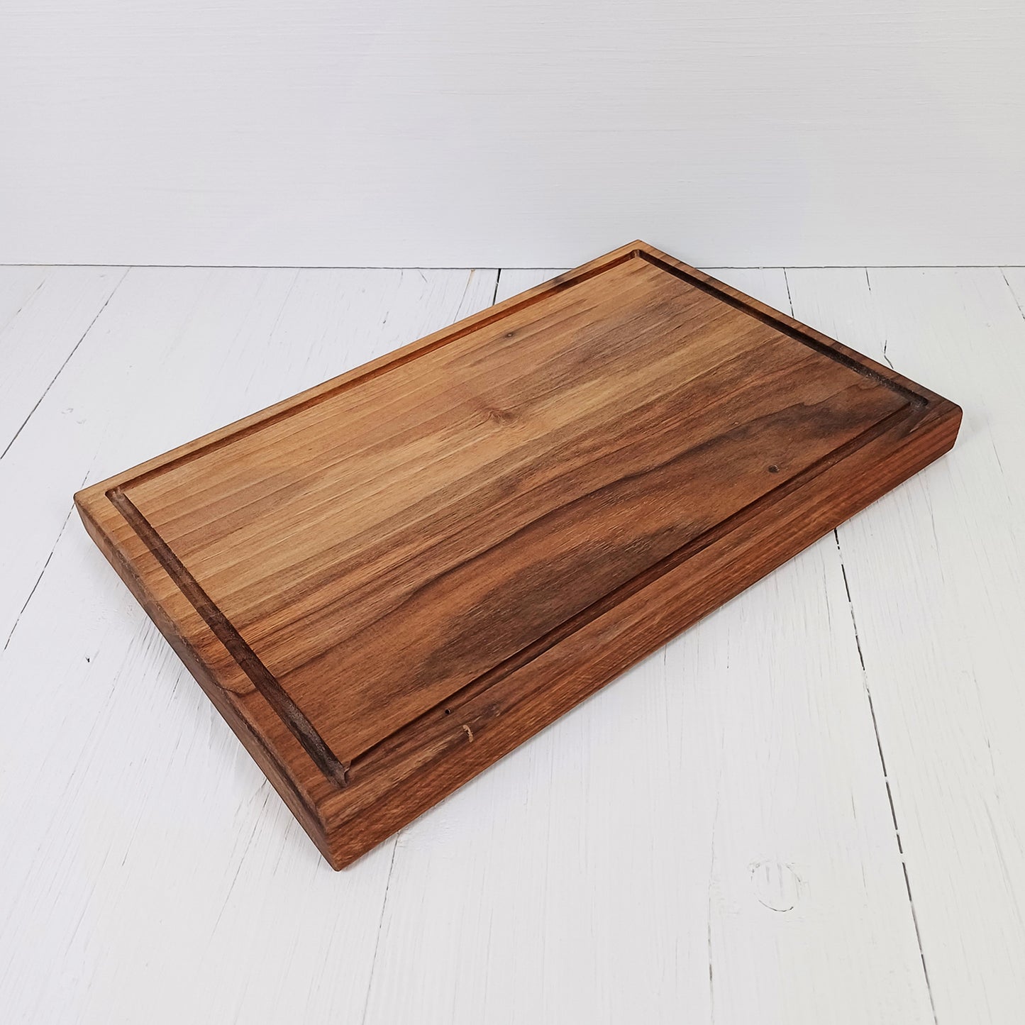 Tagliere Rettangolare Arrotondato con Scanalatura 35x22cm in Noce