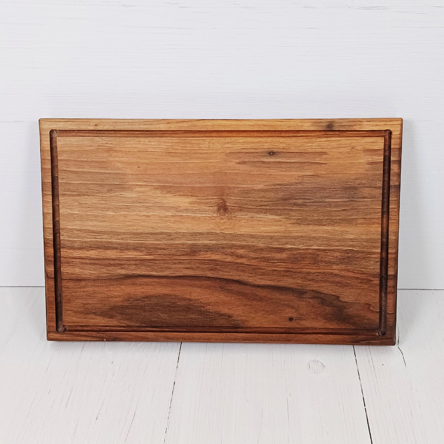 Tagliere Rettangolare Arrotondato con Scanalatura 35x22cm in Noce