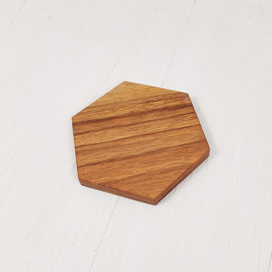 Sottobicchiere Esagonale 11cm in Noce - 1 Pezzo