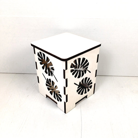 Lanterna in Pioppo - Foglie