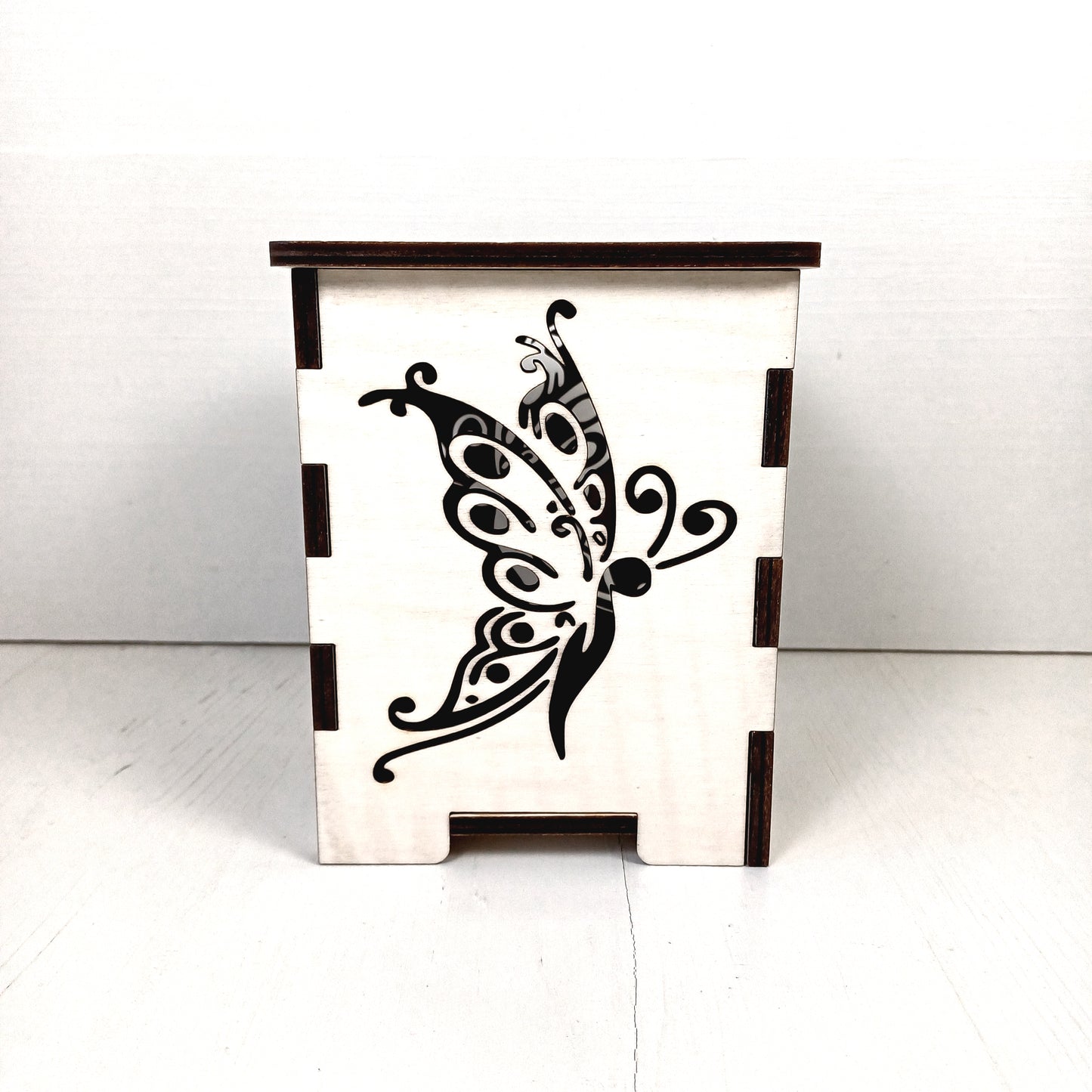 Lanterna in Pioppo - Farfalla