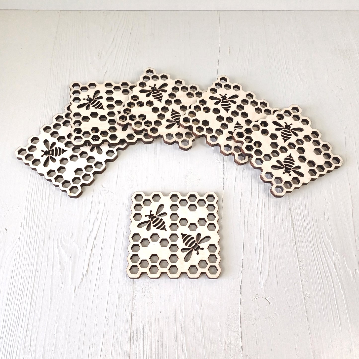 Sottobicchiere Sagomato in Pioppo - Alveare - 1 Pezzo