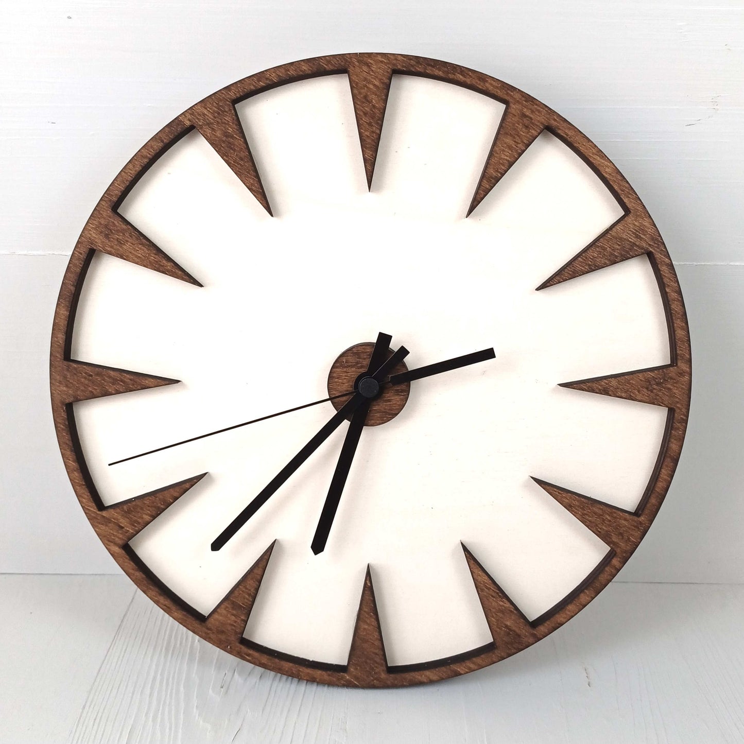 Orologio Rotondo in Pioppo 30cm - Punte