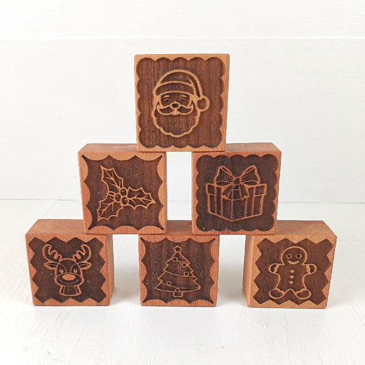 Stampini per Biscotti in Faggio - Set 6 Pezzi - Natale